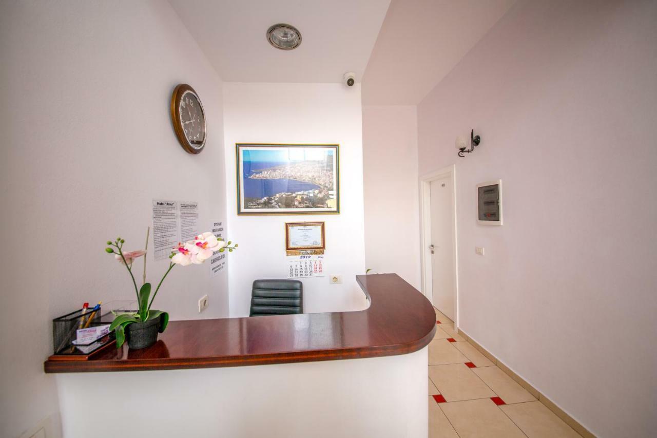 Hotel Alina ซารานเดอ ภายนอก รูปภาพ