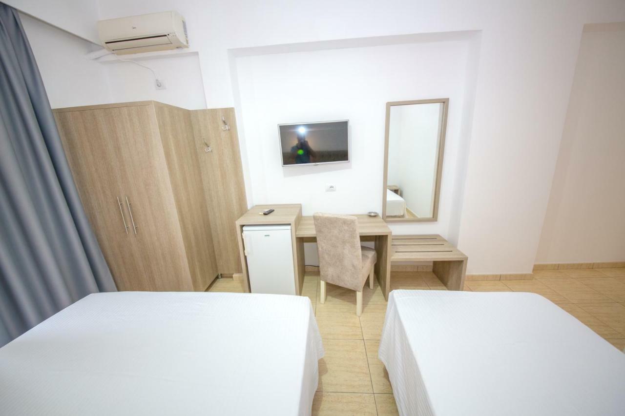 Hotel Alina ซารานเดอ ภายนอก รูปภาพ